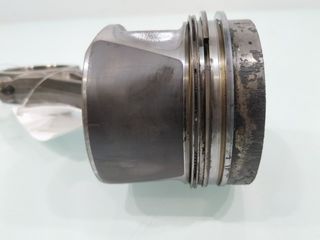 Pistón volkswagen 038j crafter caja cerrada 553949