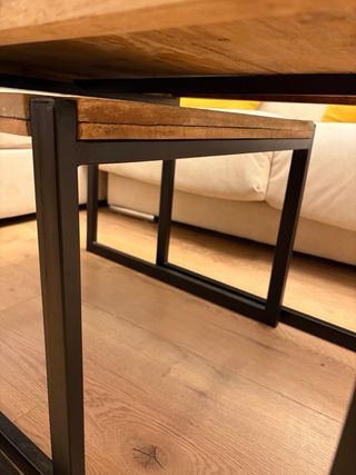 2 mesas auxiliares de salón