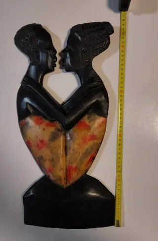 Scultura in Legno di Ebano - Coppia Abbracciata