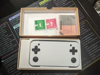 Consola Portátil Anbernic RG35XX-H