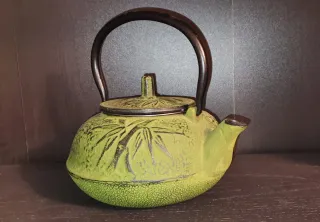 Conjunto de teteras de hierro fundido japonesas
