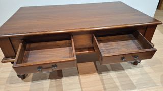 Mesa de centro madera maciza castaño