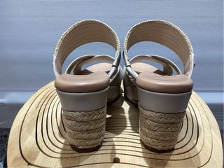 Sandalias UGG Beige Rafia Cuña