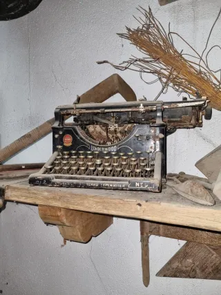 Máquina de escribir Underwood Antigua Nº 5