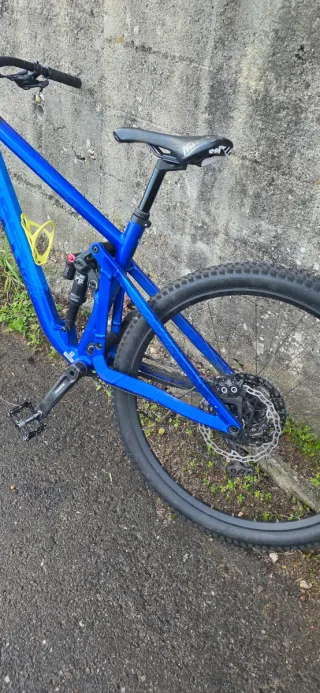 Bicicleta GHOST azul