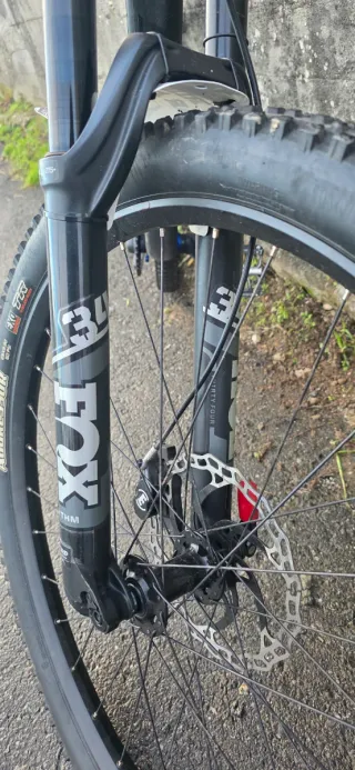 Bicicleta GHOST azul