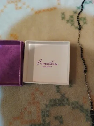 Collar Amelie Negro y Azul con Colgante