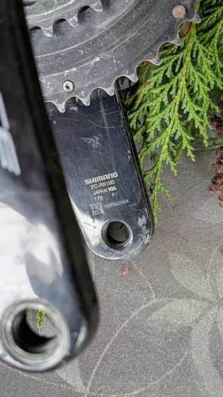 Pedaleiro Shimano Dura-Ace R9100 175mm