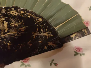 Abanico antiguo decorado S. XIX.