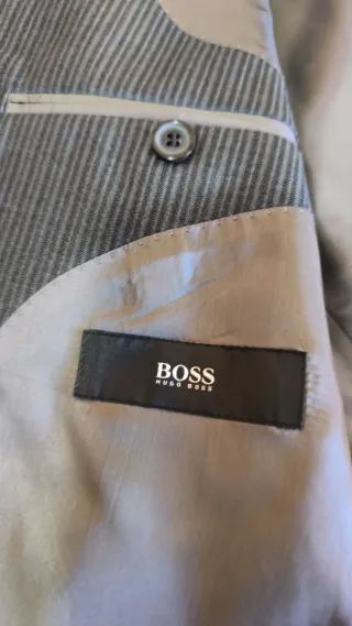 Traje Hugo Boss Gris Rayas Finas