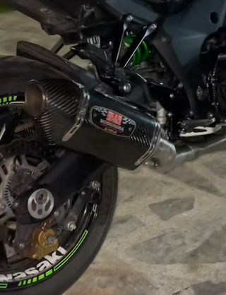 Tubo de escape Yoshimura Kawasaki Z1000