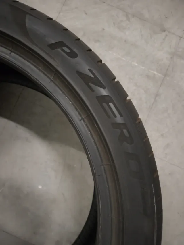 245/40R19 94W Pirelli