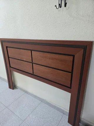 Cabecero de cama de matrimonio