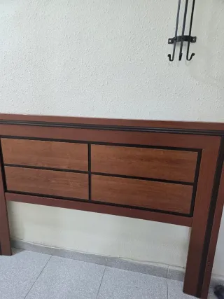 Cabecero de cama de matrimonio
