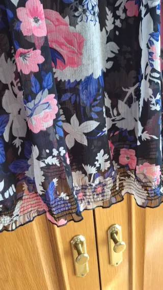 Blusa floral transparente