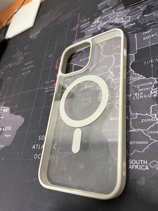 Funda iPhone 15 Pro Transparente MagSafe