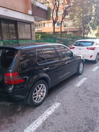 Volkswagen Golf 2000