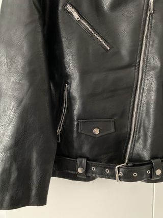 Cazadora Biker Efecto Piel Lefties Negra