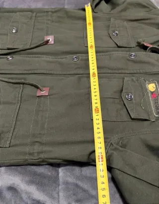 Chaqueta forro polar.