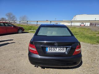 Mercedes-Benz Clase C200 12/2011 W204 facelift