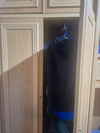 Dormitorio juvenil completo madera