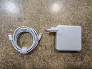 MacBook Pro 16" Plata, touch bar -2 años garantía-