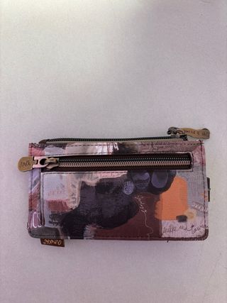 Cartera Anekke The Earth