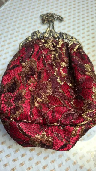 Bolso de fiesta vintage encaje rojo y dorado