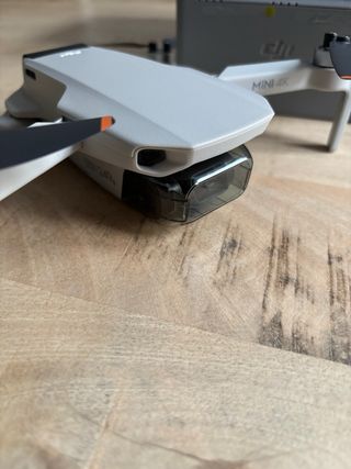 DJI Mini 4K Drone + Accesorios 3 baterías