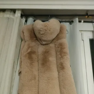 Chaleco de pelo rosado talla xl