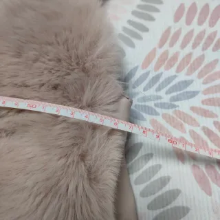 Chaleco de pelo rosado talla xl