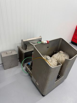 Limpiabotas industrial ideal para industria cárnic