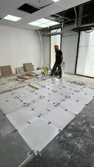 Reformas pisos y Locales