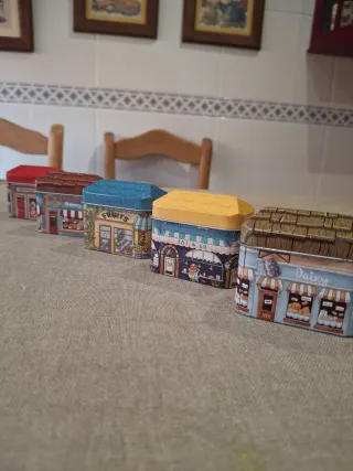 Lote 5 Cajitas Metálicas Tiendas