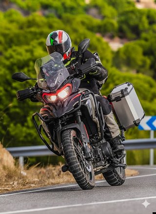 Benelli TRK 702x 2024