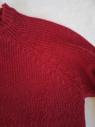 Maglione girocollo rosso scuro