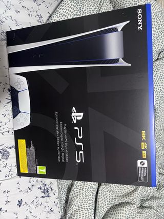 PlayStation 5 Digital 825GB , 8K, Cambio o Vendo