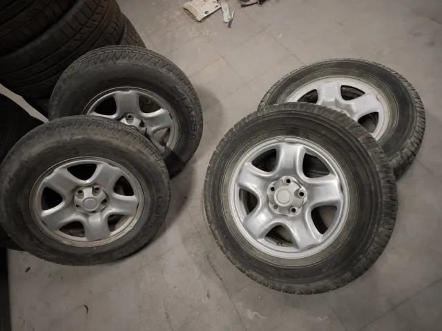 Llantas Toyota RAV4 16 pulgadas