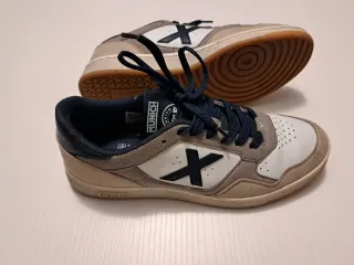 Zapatillas Munich Beige y Blancas