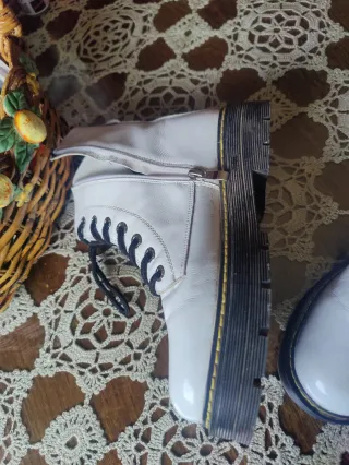 Botines blancos talla 40
