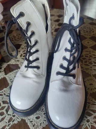 Botines blancos talla 40