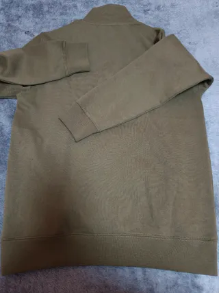 Jersey P.H. hombre verde oliva nuevo