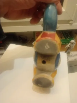 Rino in terracotta Raku