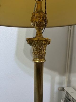 Lampara de pie
