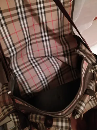 Borsa Burberry tracolla con tasche