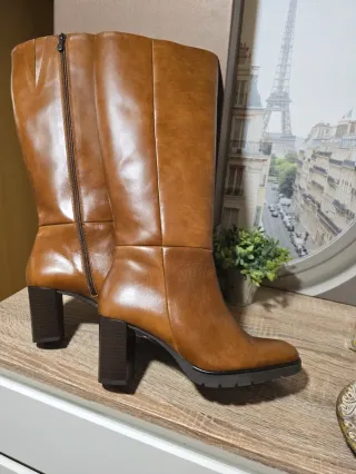 Botas altas Dansi piel camel