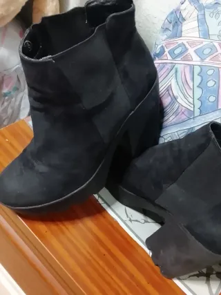 Botines plataforma negros talla 38