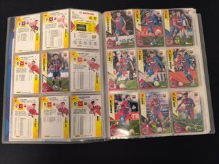 Álbum Panini Megacracks LaLiga 22-23 Completo