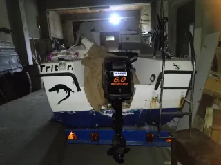 Barco más remolque