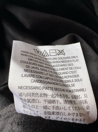 Sudadera Essentials Negra Talla M